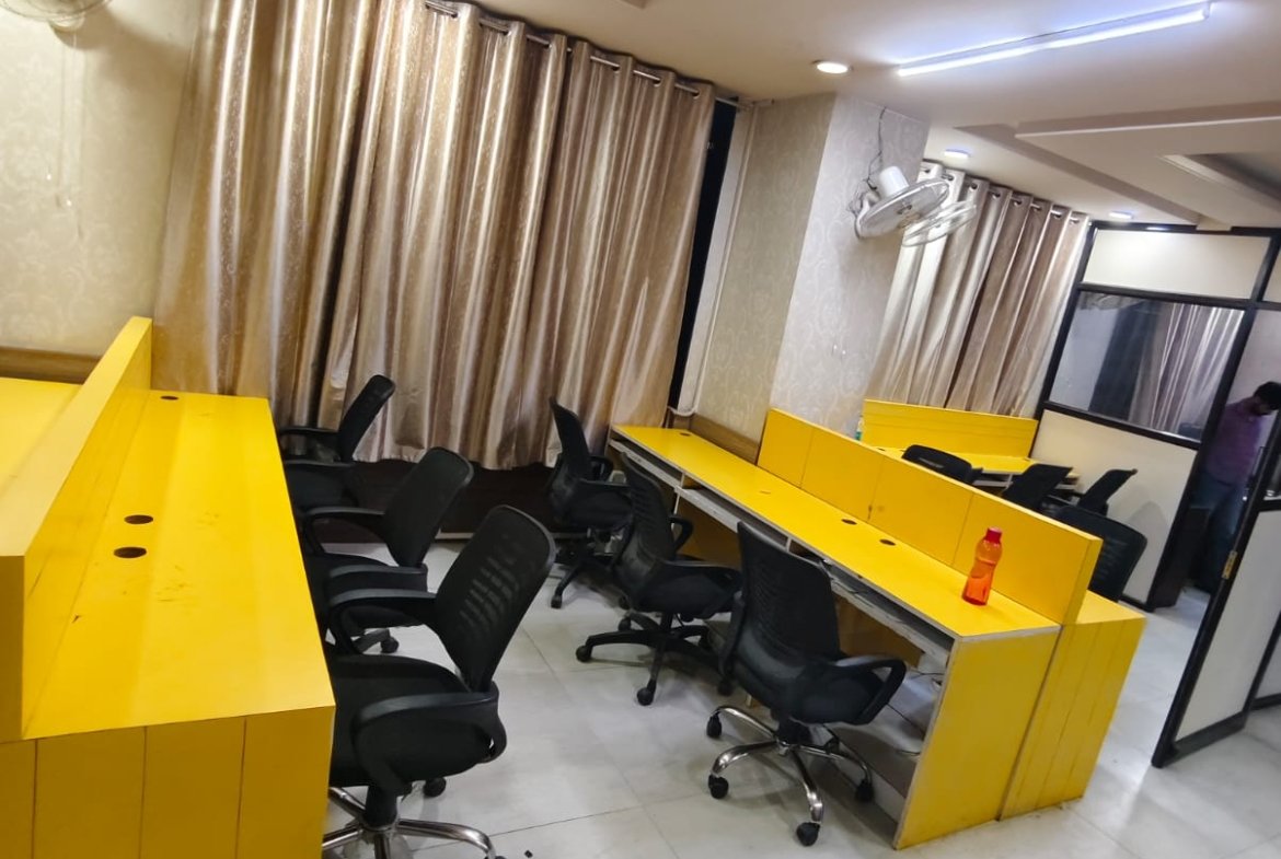 Fully Furnished Office Available For Lease